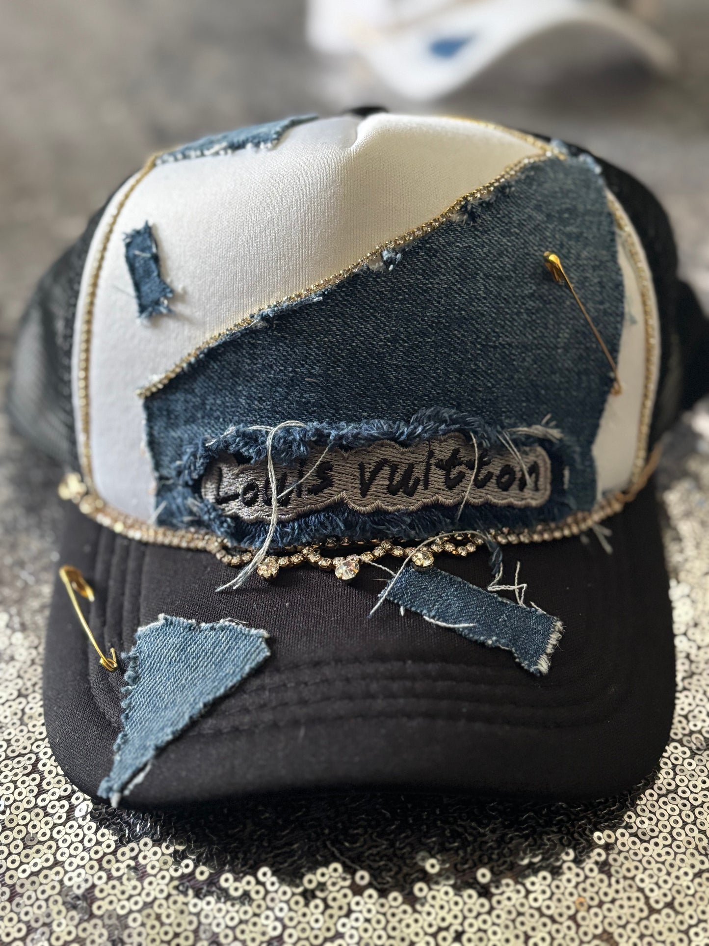 ✨ “Midnight Edge Trucker – Black Edition” ✨