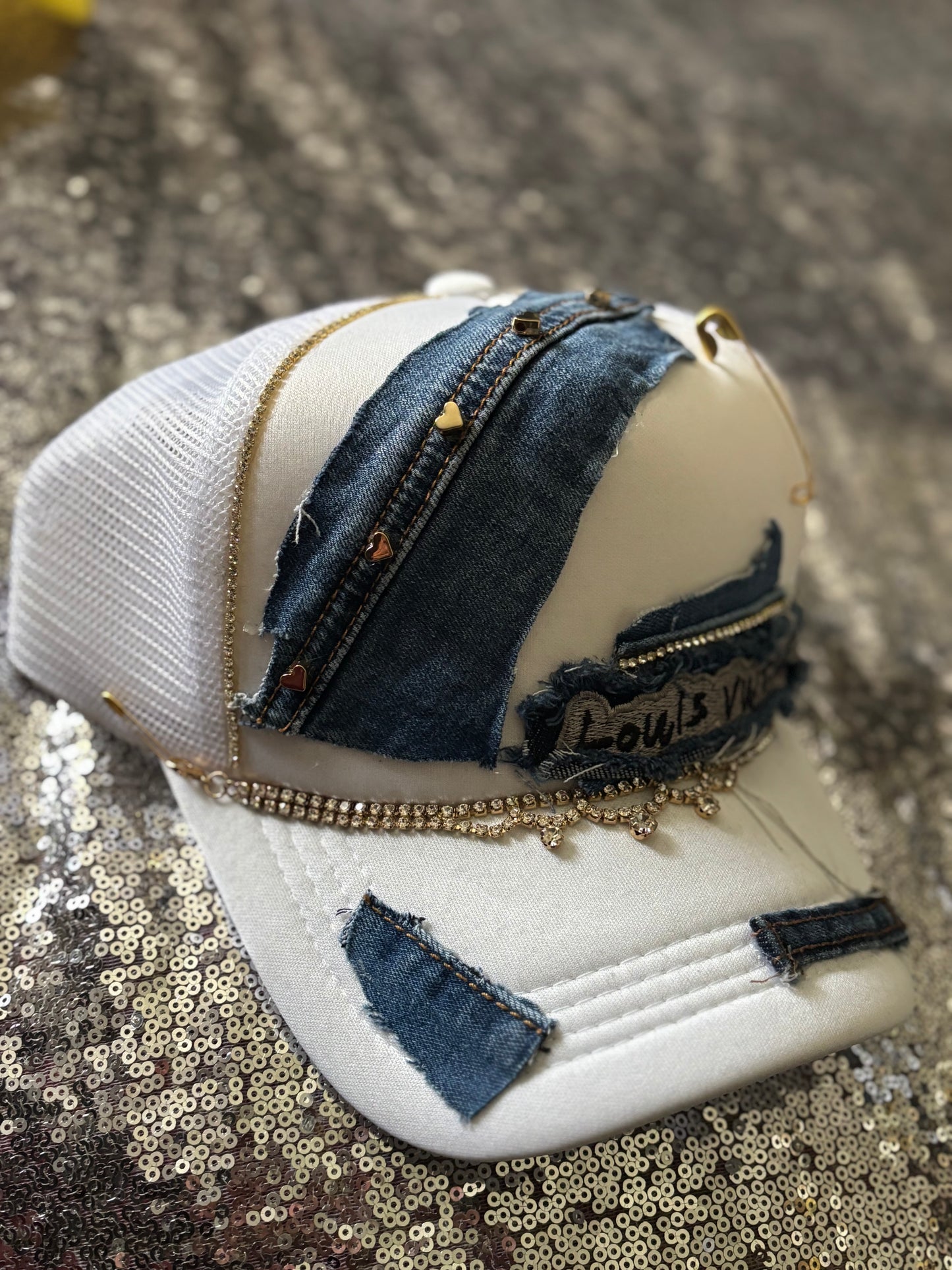 ✨ “Denim Glam Trucker – White Edition” ✨