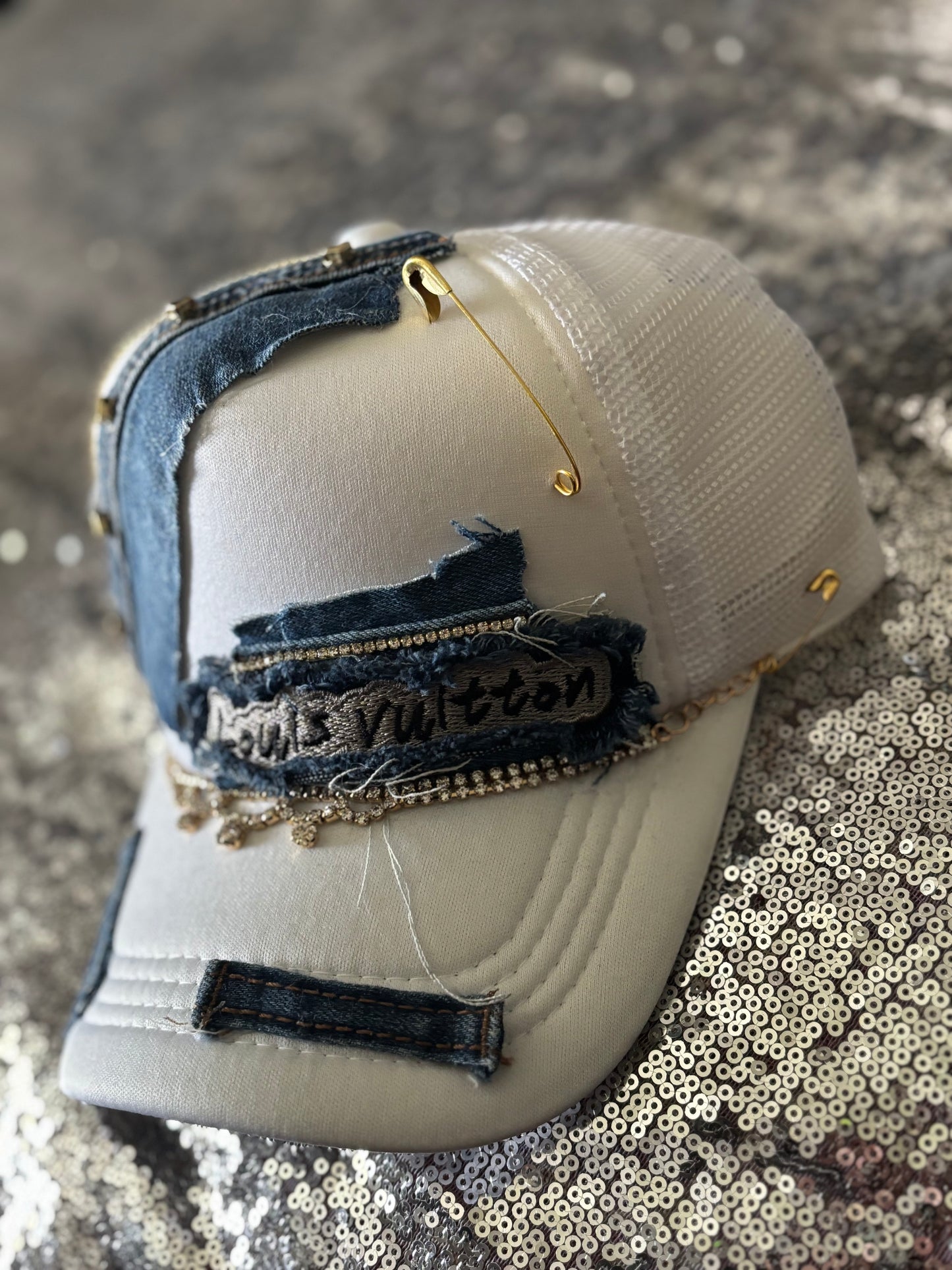 ✨ “Denim Glam Trucker – White Edition” ✨