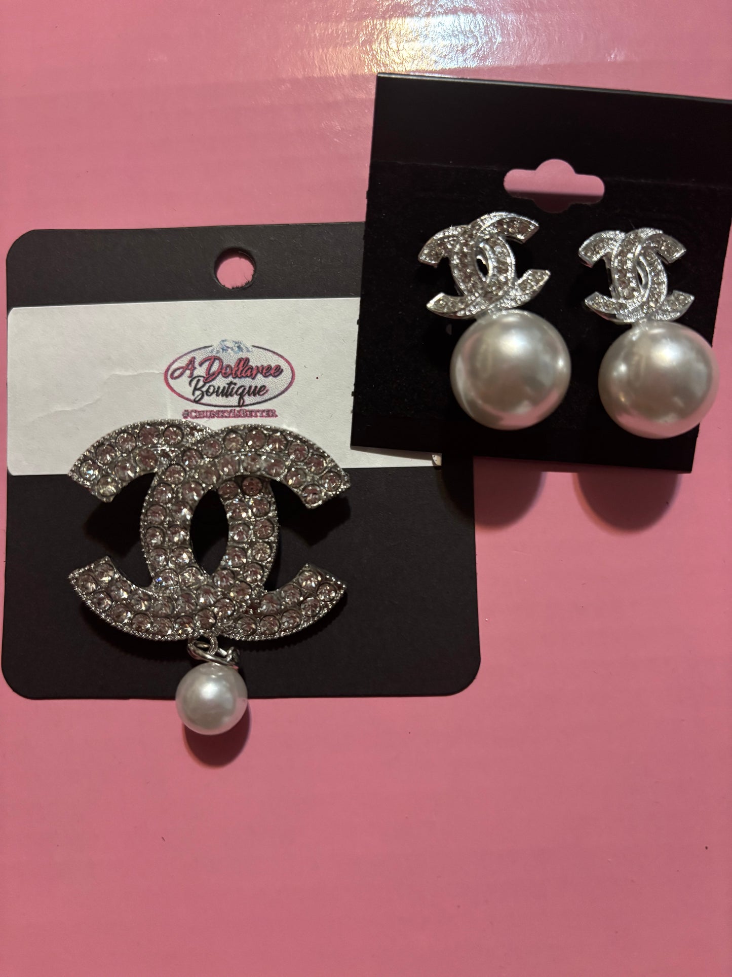 ✨ The Crystal Pearl Glam Set – Elegance with Every Sparkle