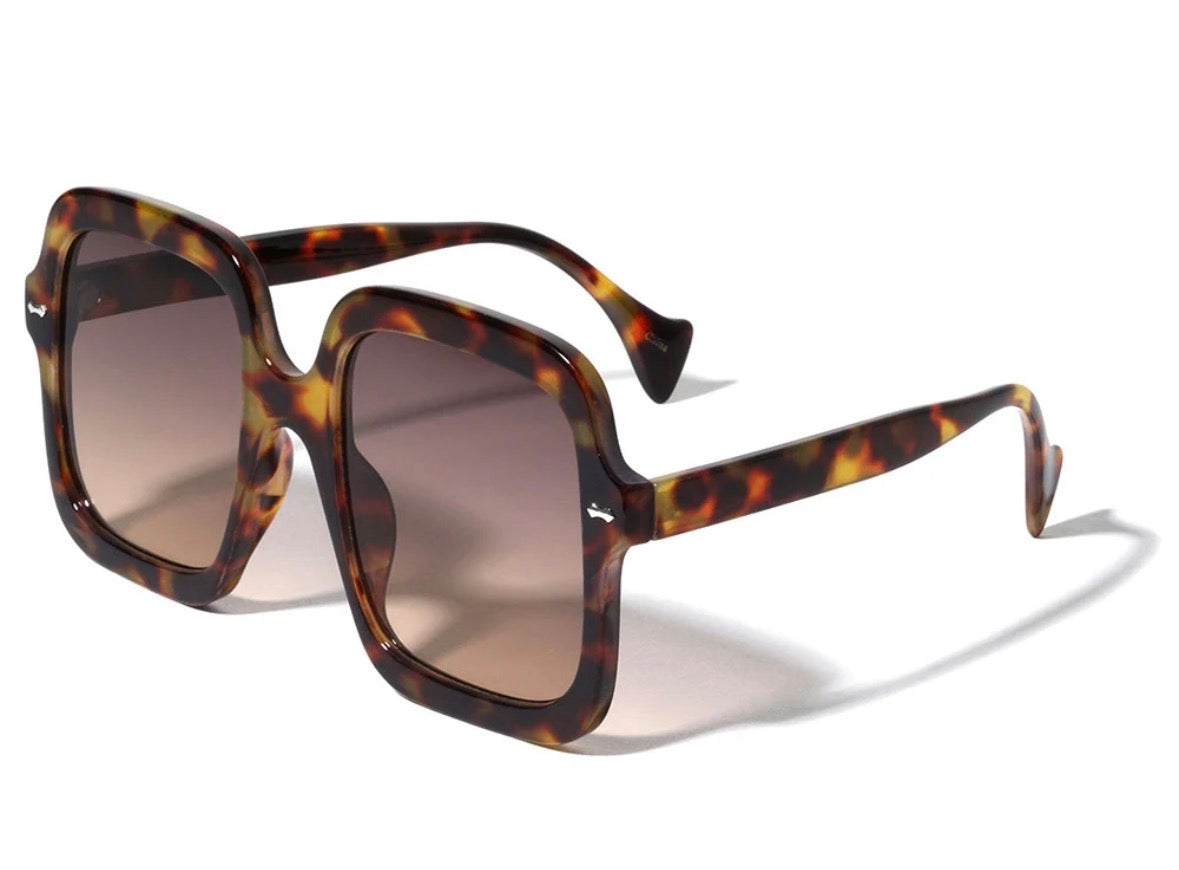 Savannah Chic Oversized Sunglasses