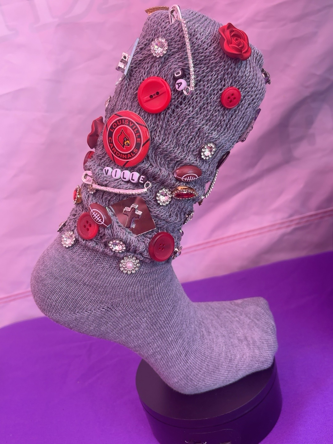 Cardinal Charm Junk Socks