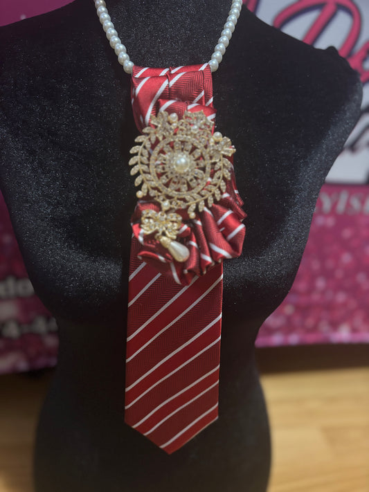 Royal Compass Luxe Tie Necklace