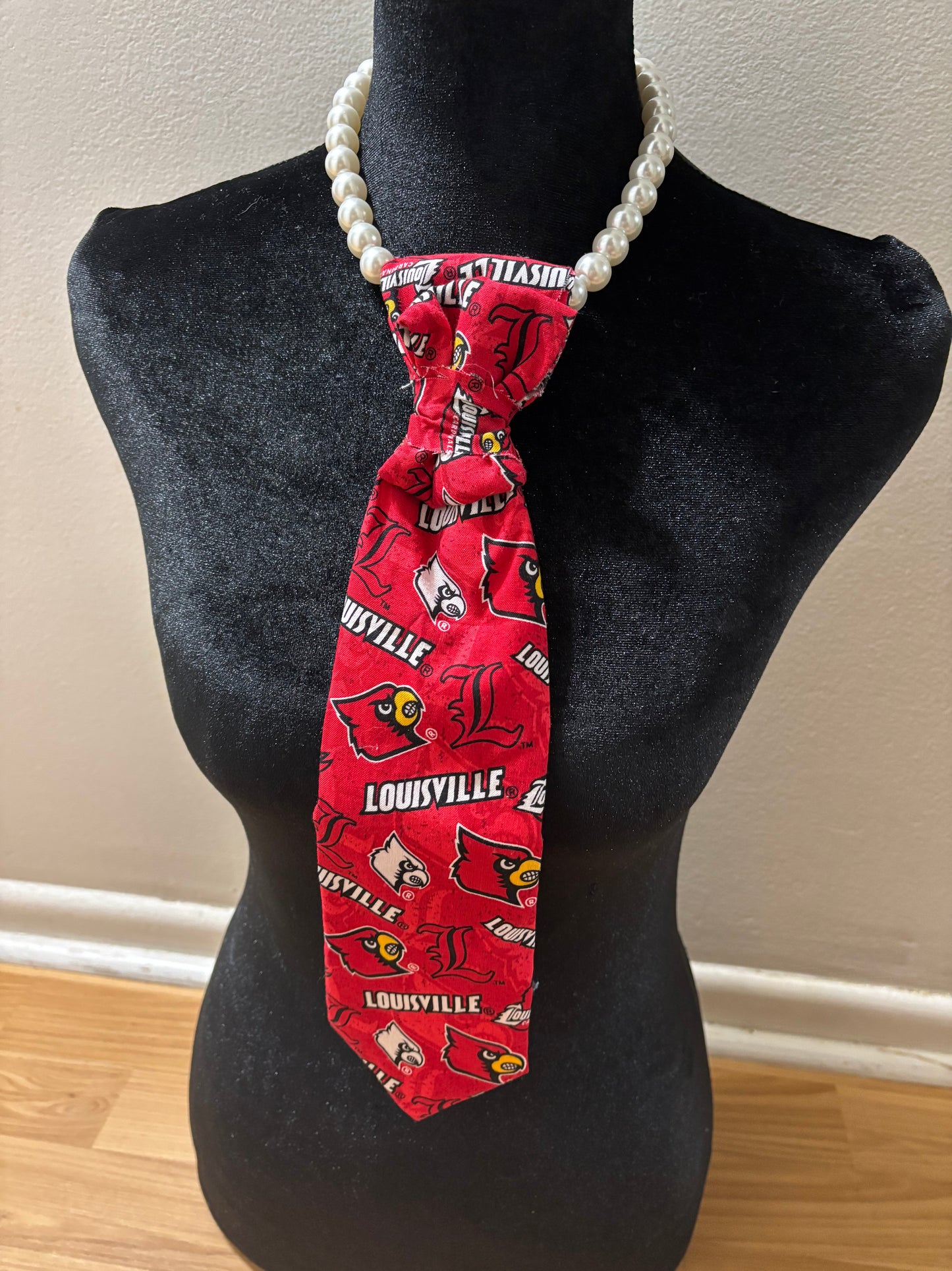 Kickoff Couture™ Statement Tie