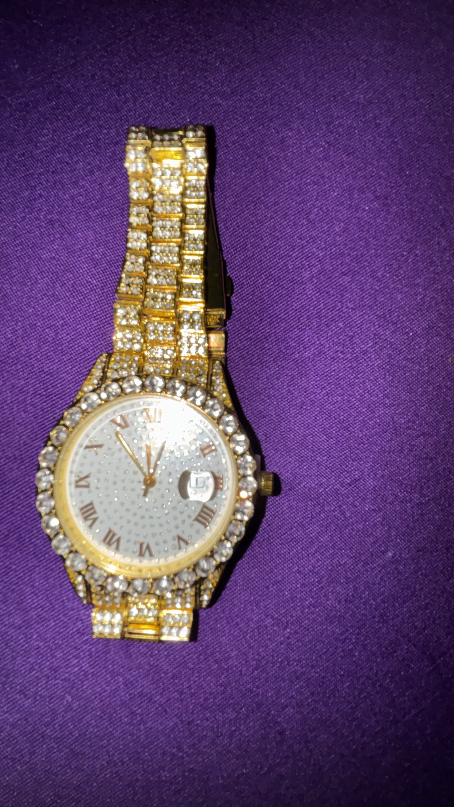 “Adollaree Shine Time Luxe Watch Collection”
Because it’s always your time to shine ✨