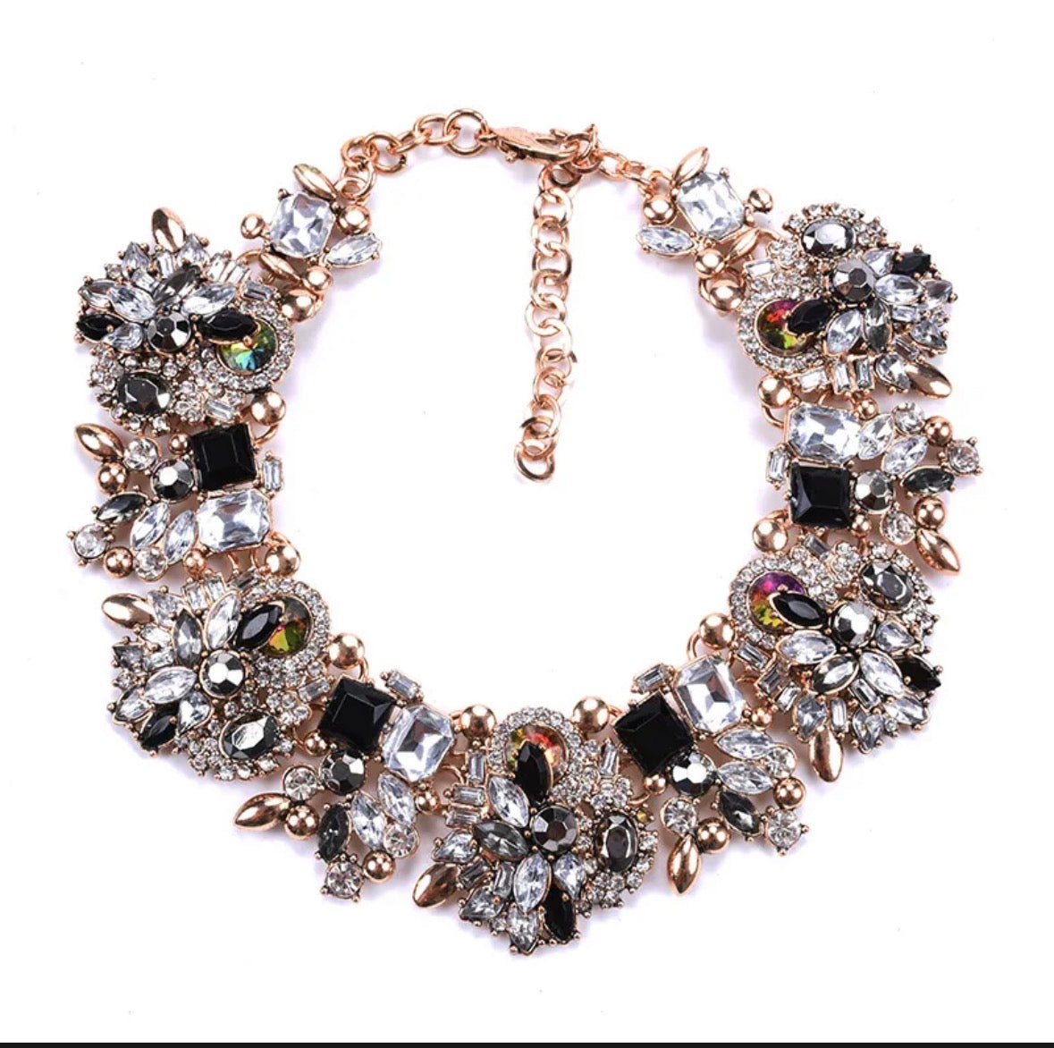 MIDNIGHT GLAM STATEMENT NECKLACE