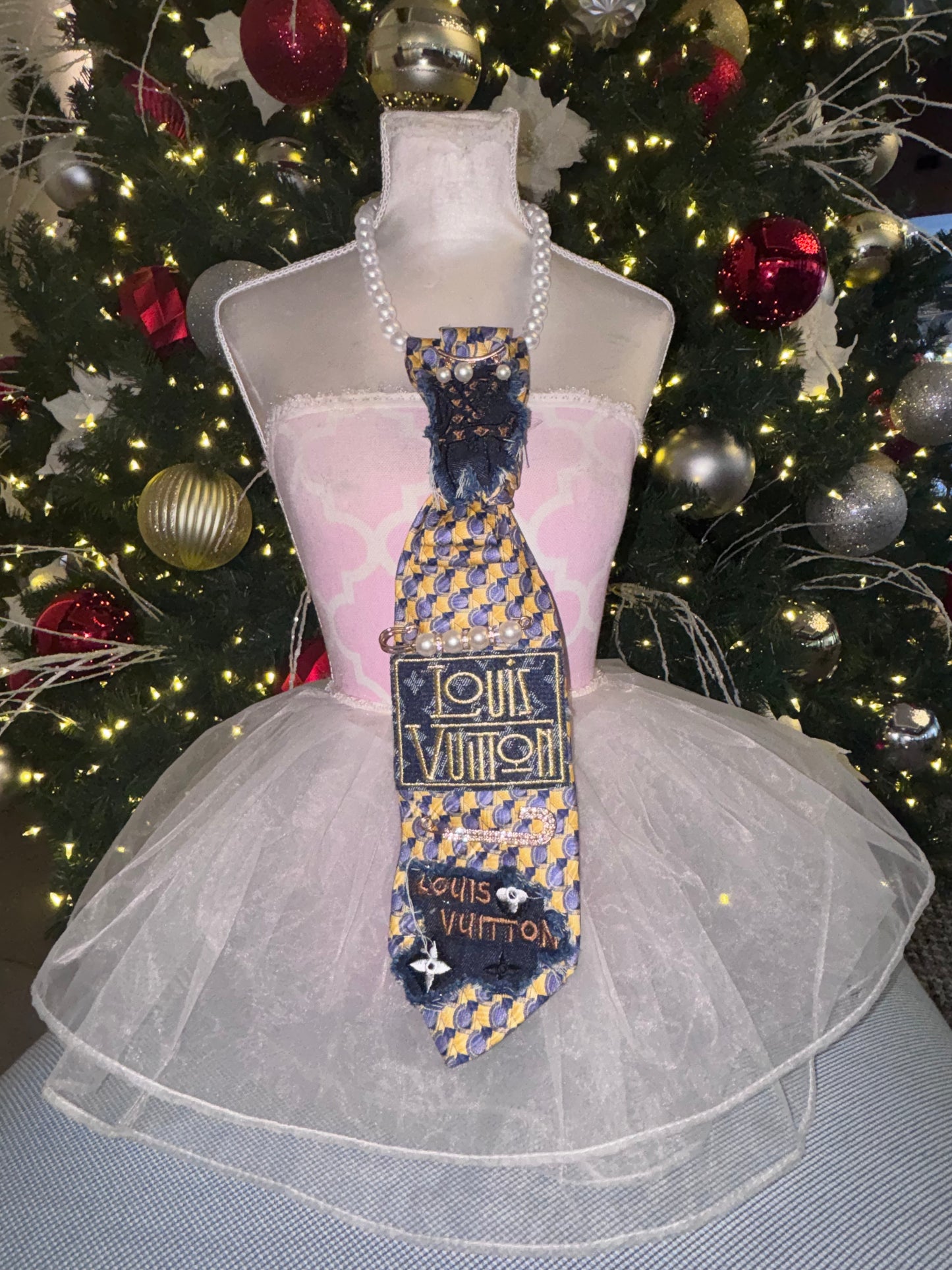 Golden Mosaic Pearl Luxe Necktie