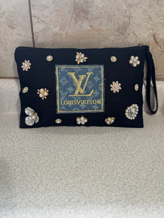 Golden Pearl Noir Wristlet Clutch