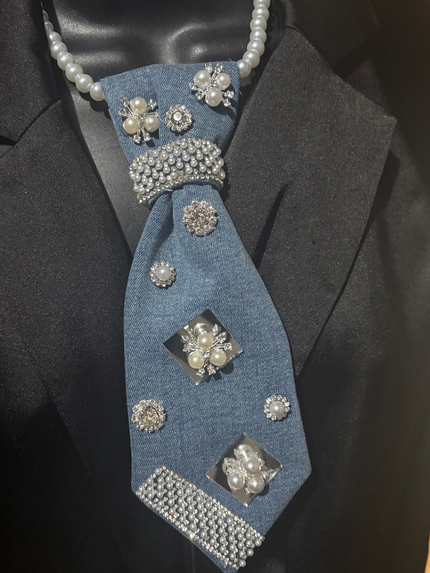Pearl Geometry Denim Statement Tie