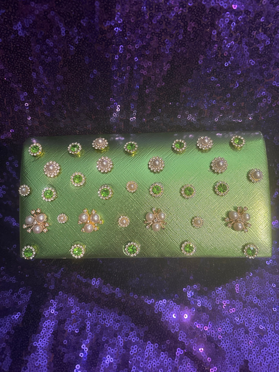 Pearl Garden Statement Clutch