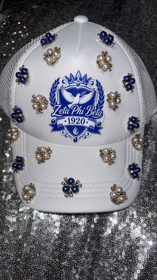 Royal Pearl Prestige Statement Cap