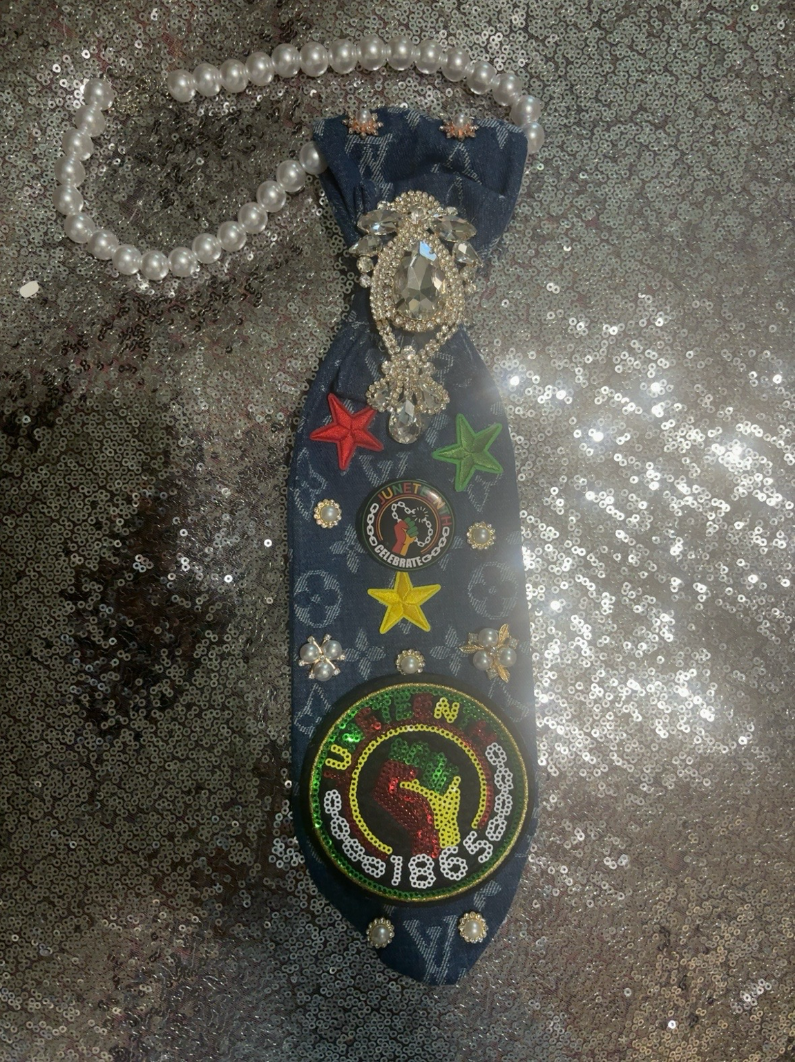 Freedom Luxe Statement Tie
